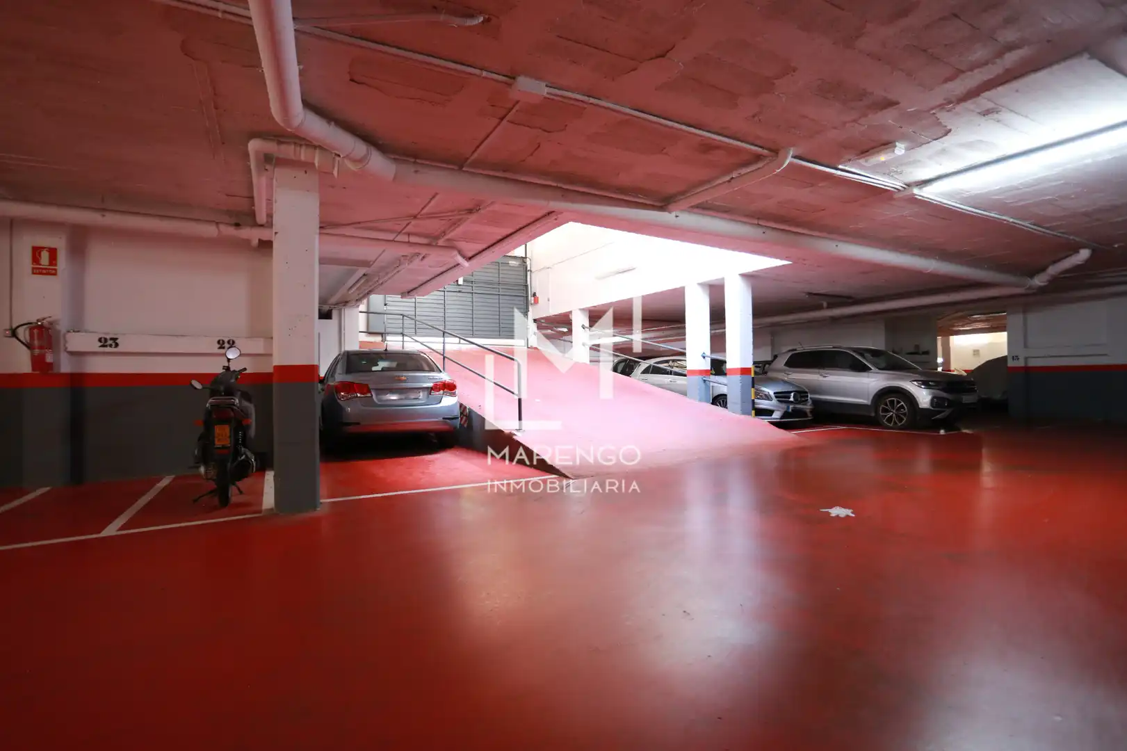 Parkplatz von Wohnung zur Miete in Sitges mit Klimaanlage, Heizung und Parkett