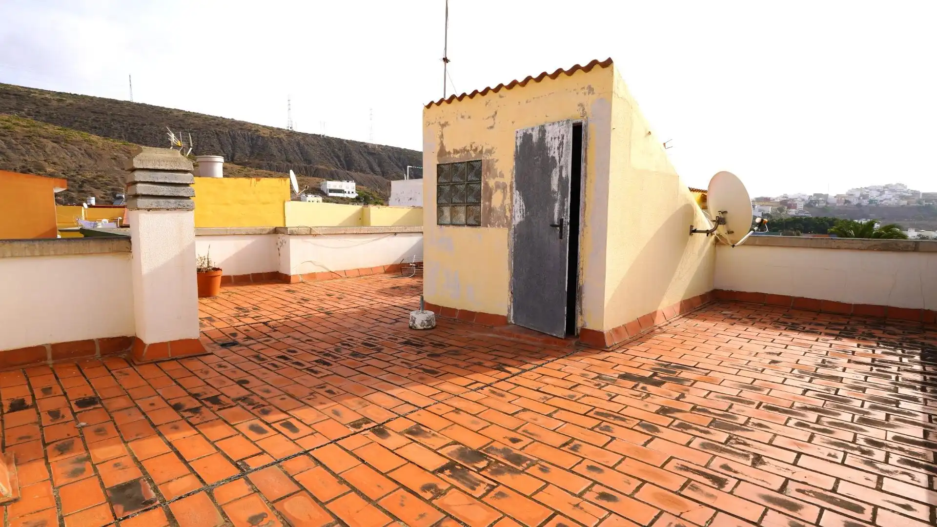 Haus mit Terrasse zum Verkauf in Calle Calle Planas de Poesía, imagen 40