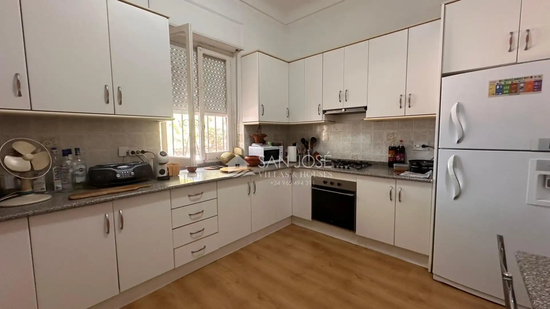 Kitchen of Houses for sale in Aspe  with Heating, Private garden and Terrace