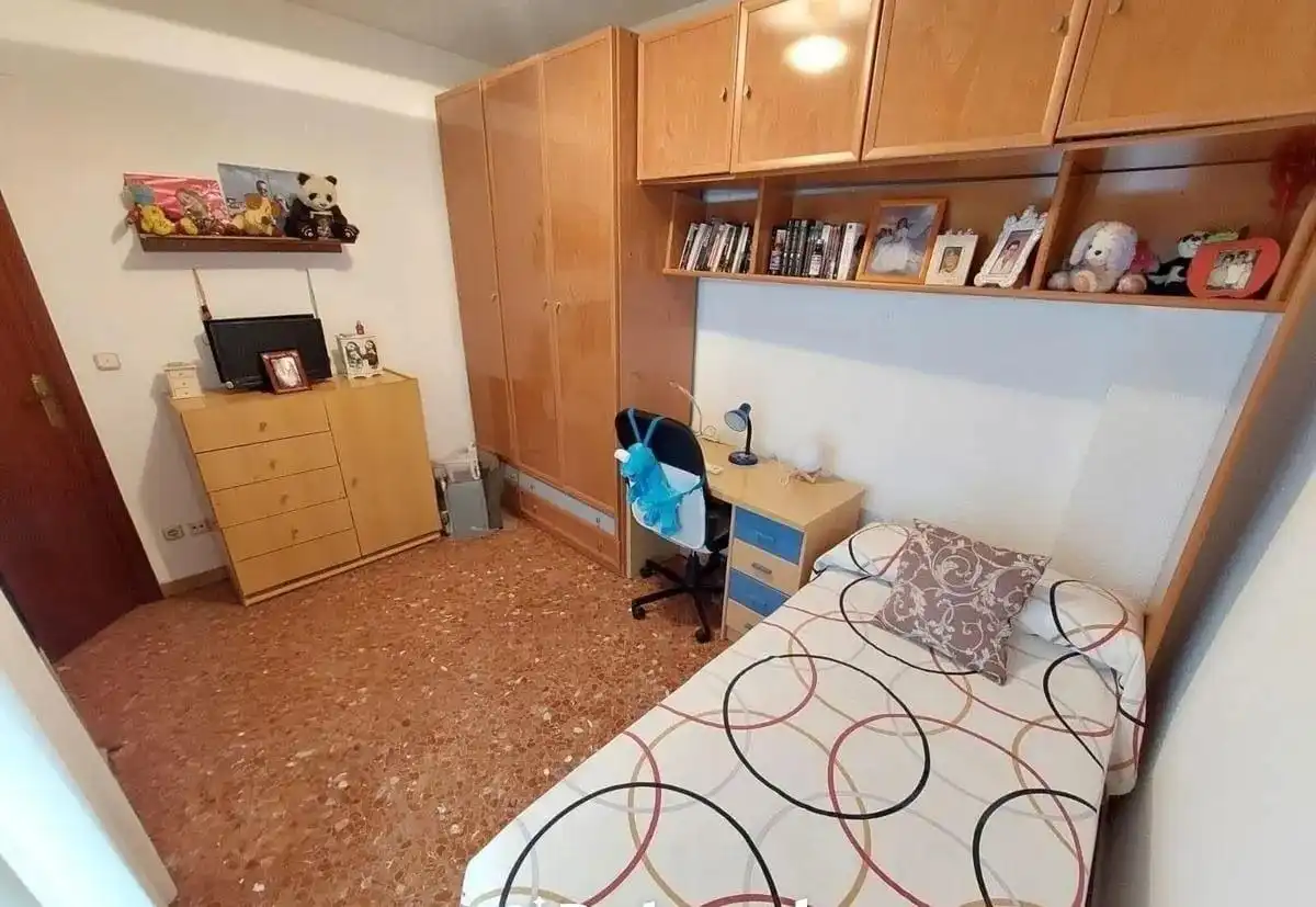 Dormitori de Casa o xalet en venda en Córdoba amb Aire condicionat