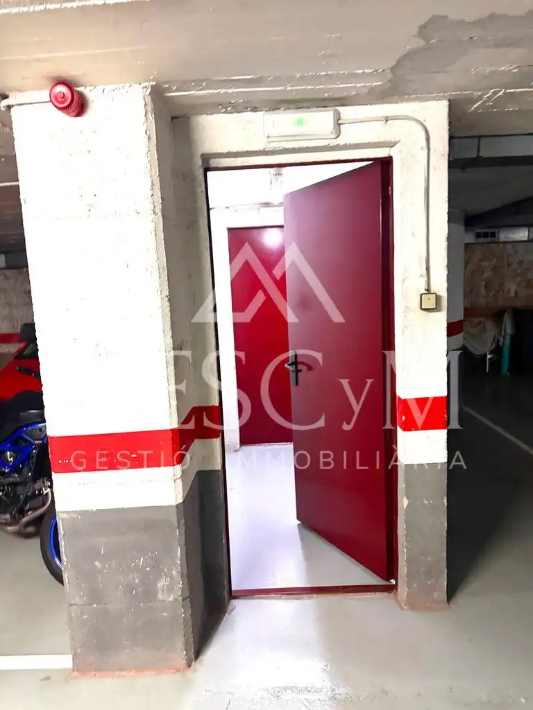 Garaje en venta en Barcelona
