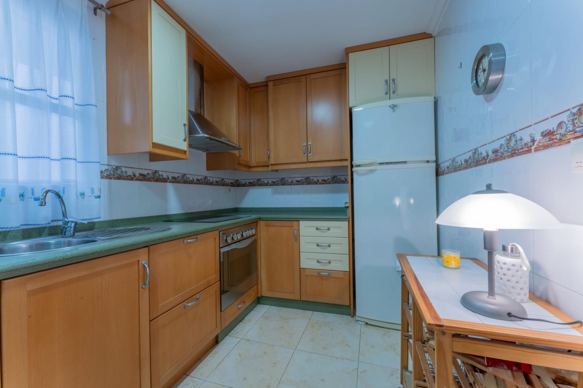 Cocina de Piso en venta en Elche / Elx con Aire acondicionado, Calefacción y Terraza