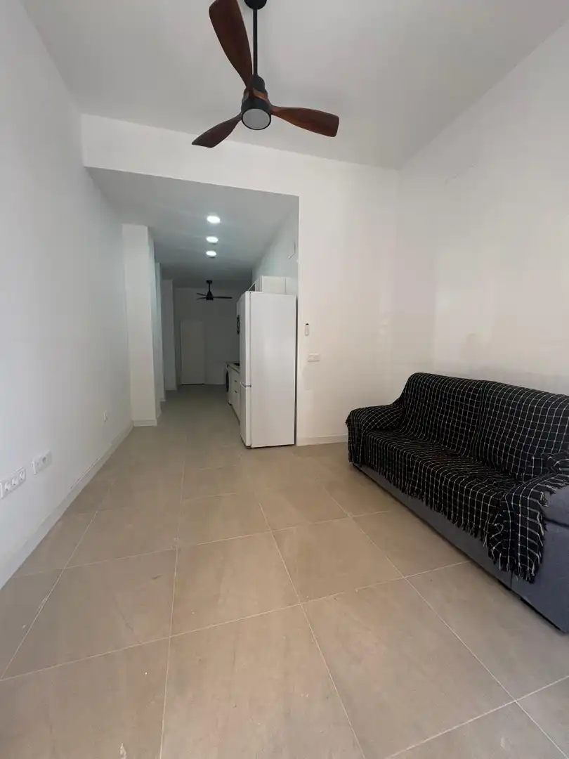 Study for rent in Málaga  with Air Conditioner and Furnished