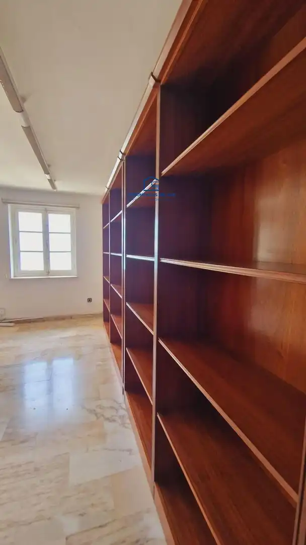 Oficina de alquiler en  Cádiz Capital con Aire acondicionado y Amueblado