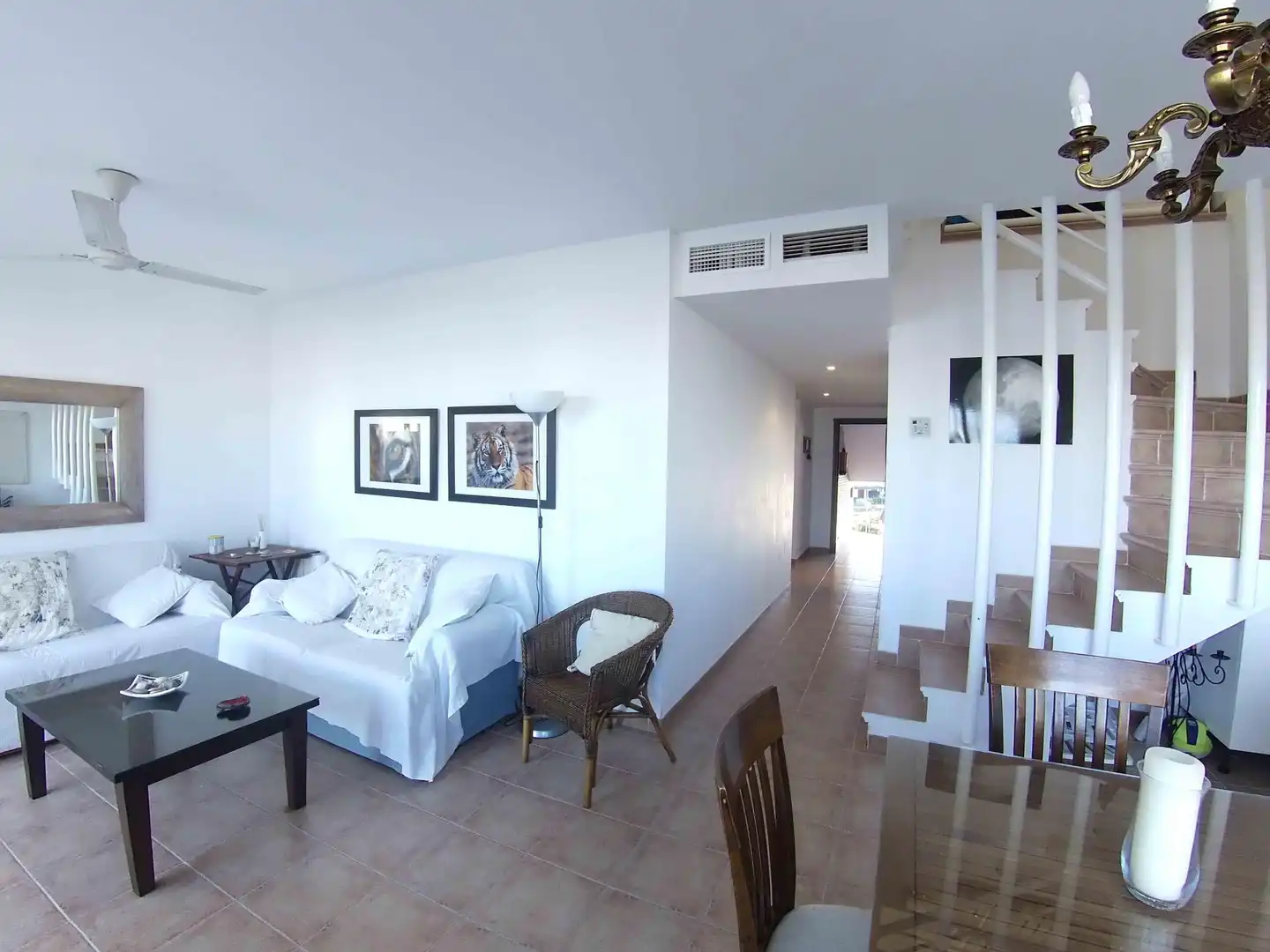 Sala d'estar de Casa adosada en venda en El Playazo