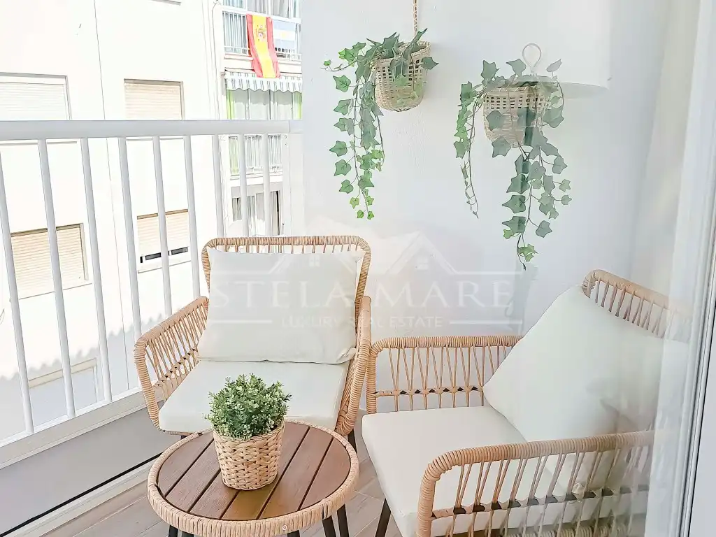 Terrassa de Apartament en venda en Nerja amb Aire condicionat, Terrassa i Moblat