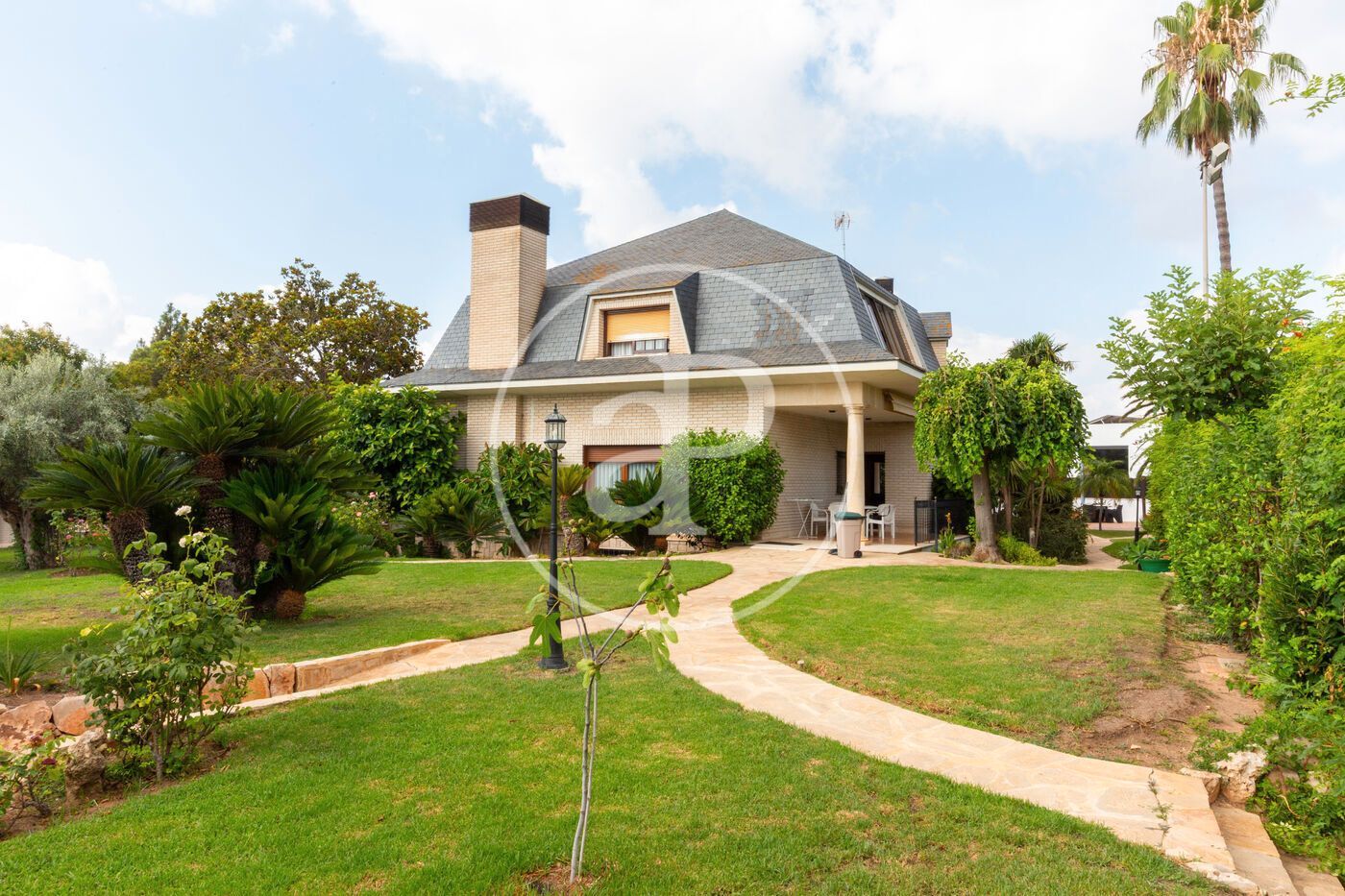 Exterior view of House or chalet for sale in Paterna  with Air Conditioner, Heating and Private garden