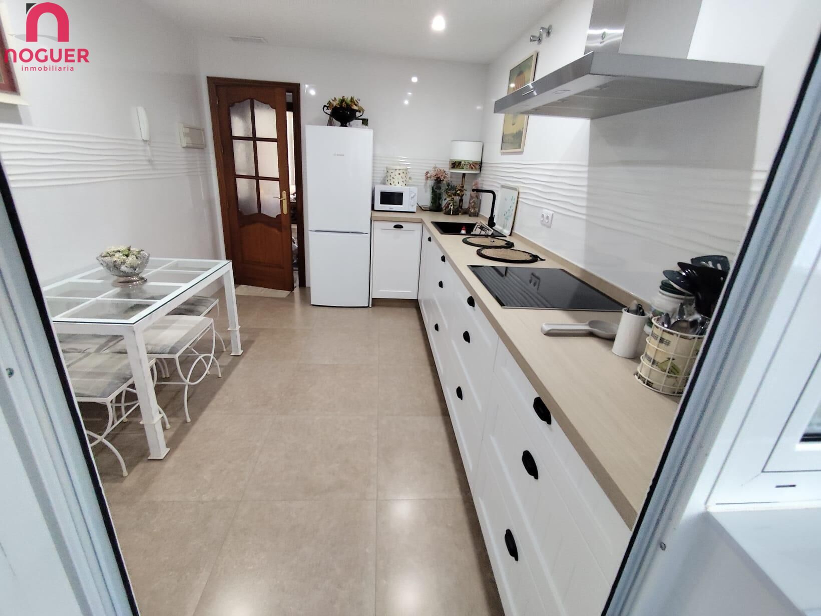 Kitchen of Flat for sale in  Córdoba Capital  with Air Conditioner, Heating and Terrace