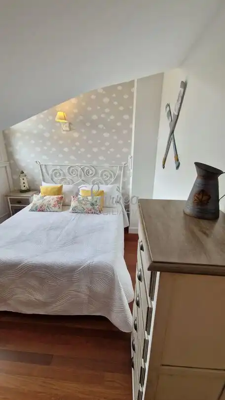 Dormitori de Casa adosada en venda en Sopela amb Calefacció, Jardí privat i Terrassa