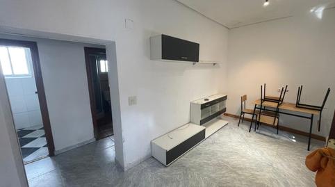 Foto 2 von Erdgeschoss zur Miete in La Cañada, Cáceres Capital