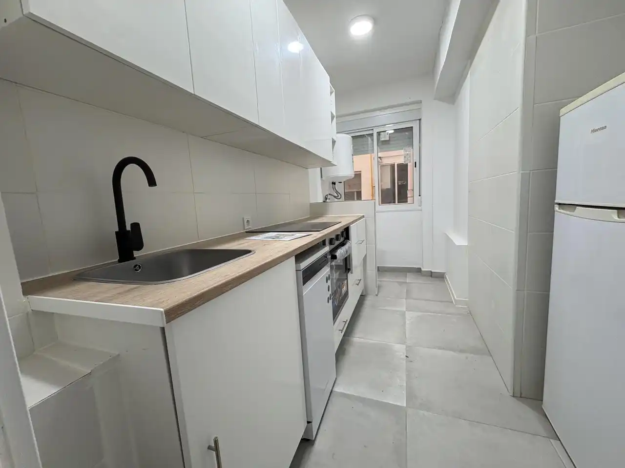 Wohnung zur Miete in Calle de Torres Miranda, Chopera
