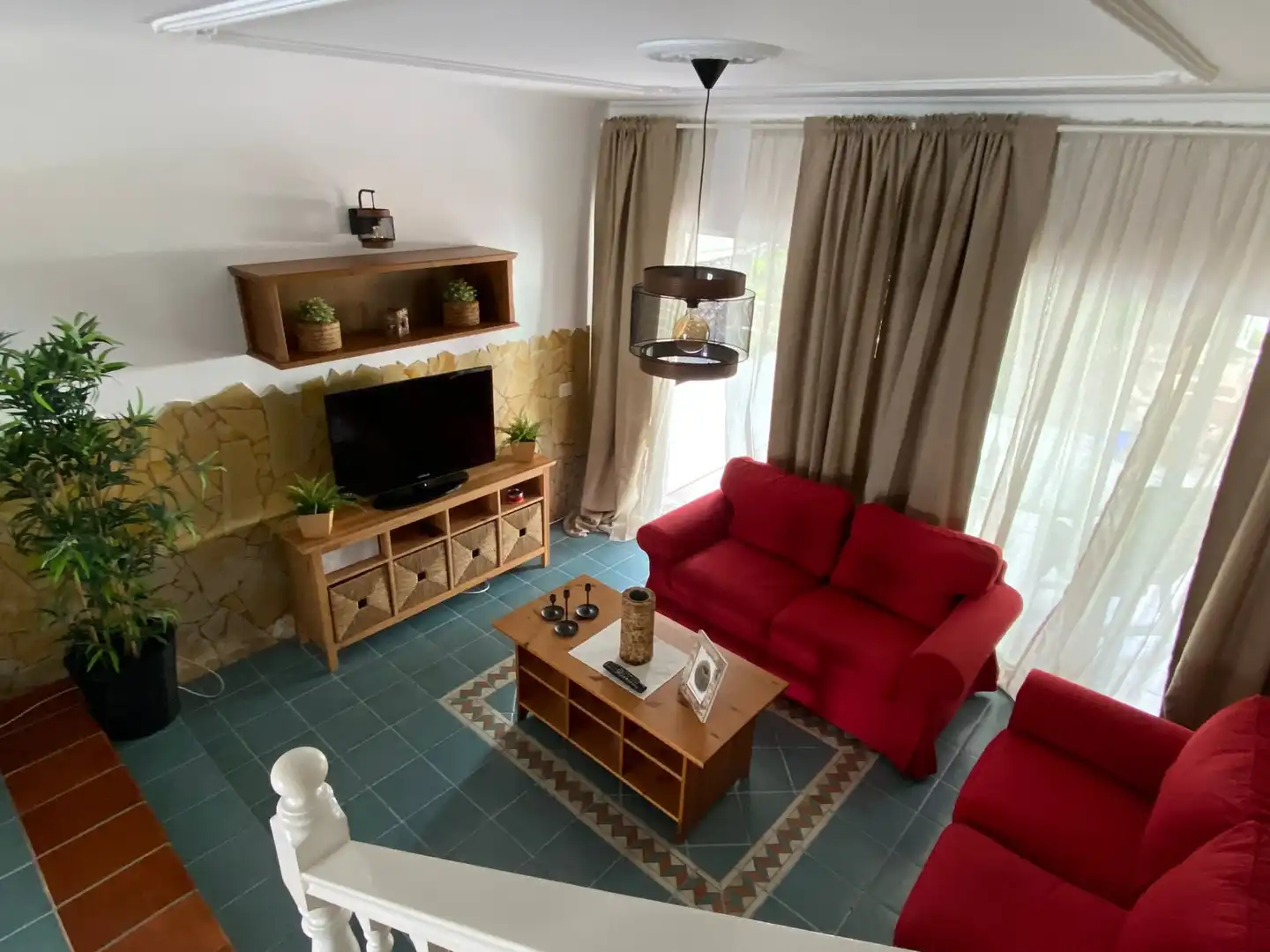 Sala d'estar de Casa adosada en venda en Mogán amb Aire condicionat, Terrassa i Traster
