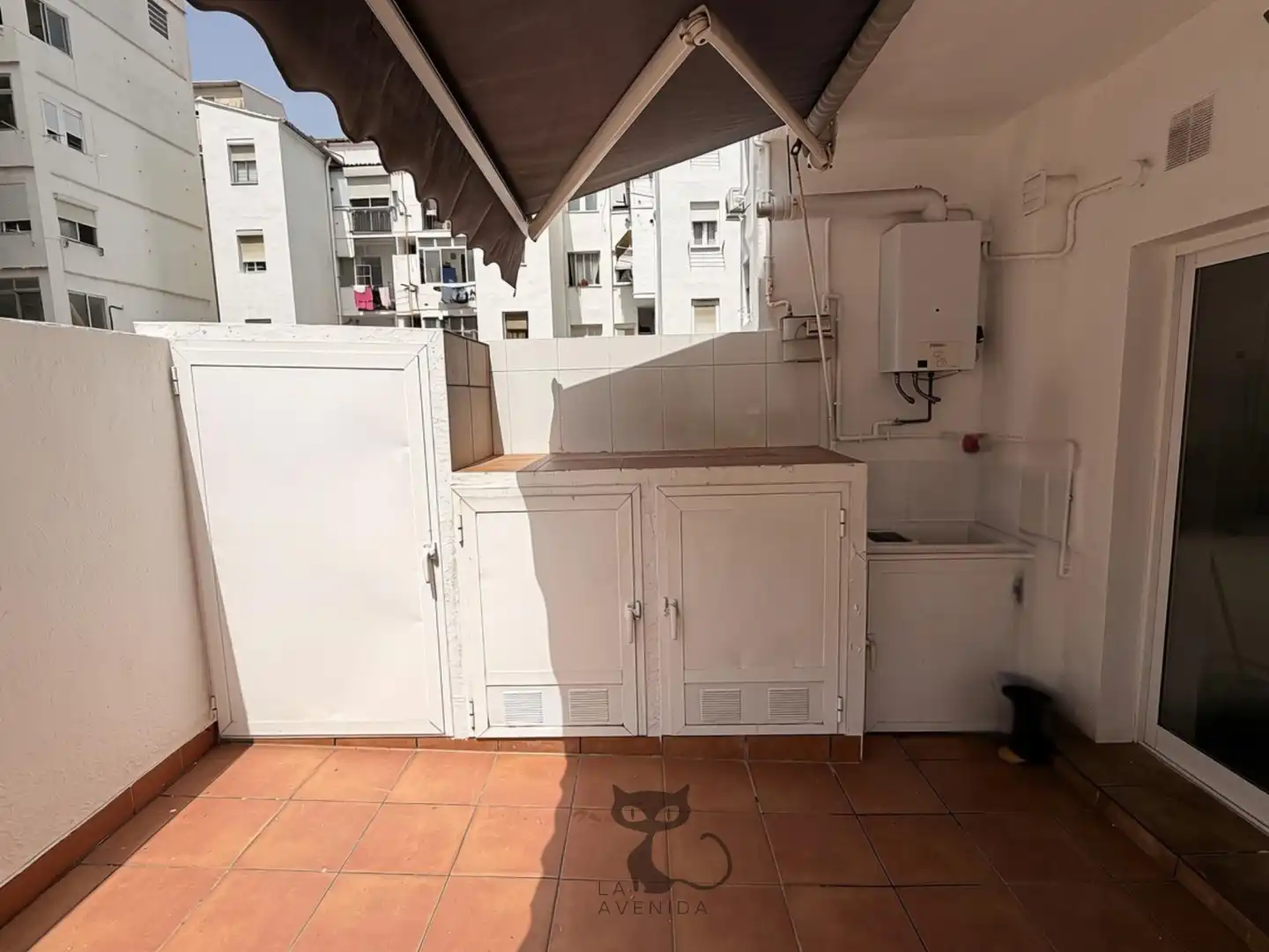 Terrasse von Wohnungen zum Verkauf in Valencia mit Klimaanlage, Terrasse und Balkon