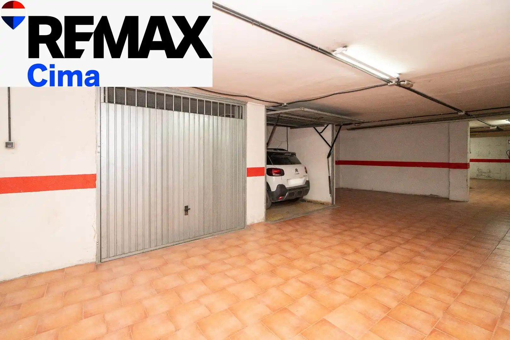 Parking de Piso en venta en Baza, Granada