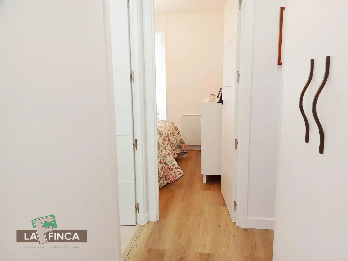 Piso en venta en Oviedo  con Calefacción y Terraza