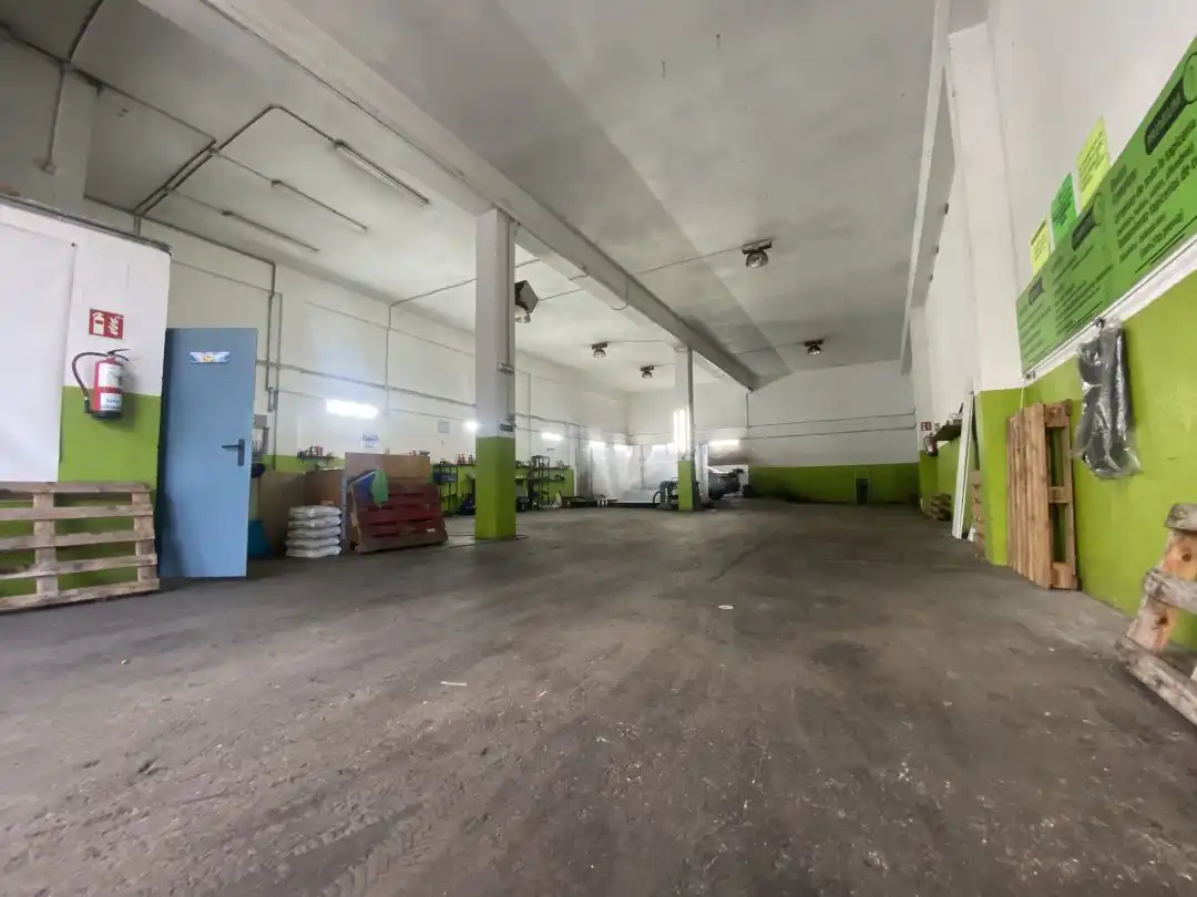 Nave industrial en venta en Amillaga Kalea, imagen 2