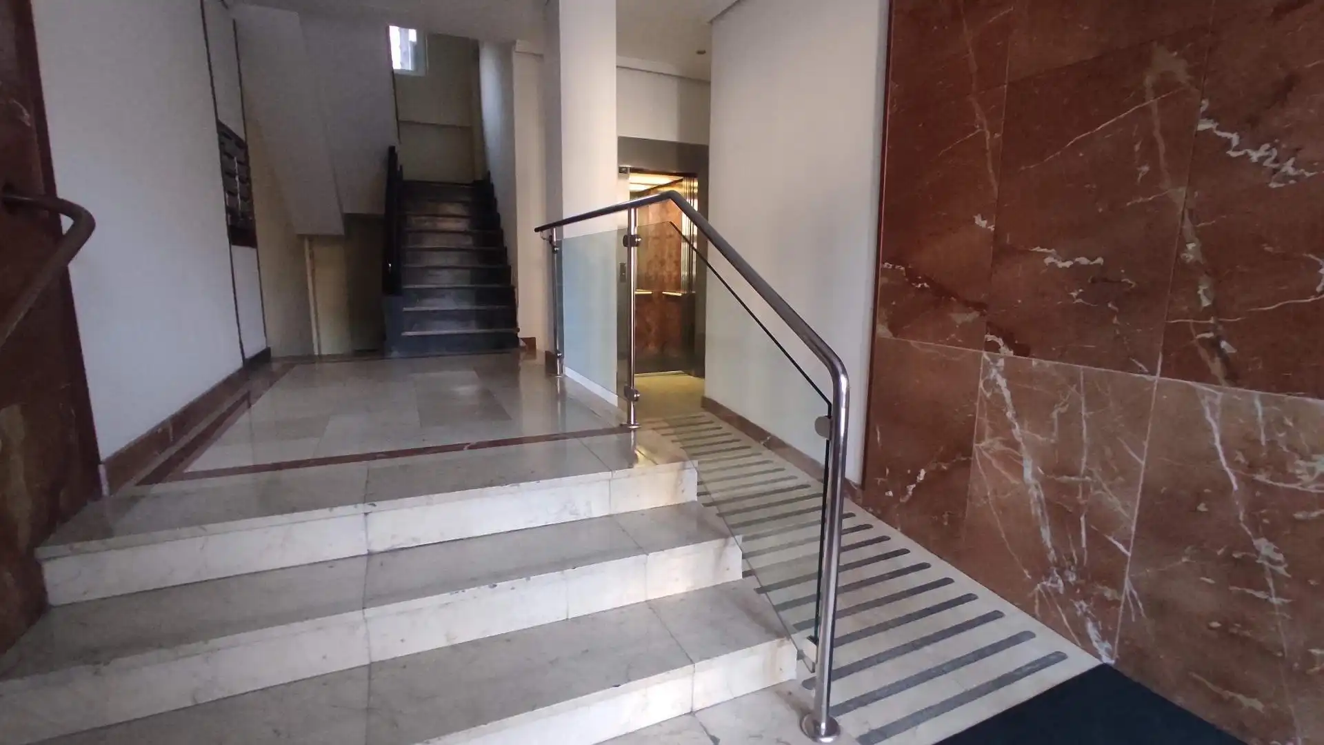 Pis amb ascensor de lloguer a Plaza UNIVERSIDAD, imagen 32