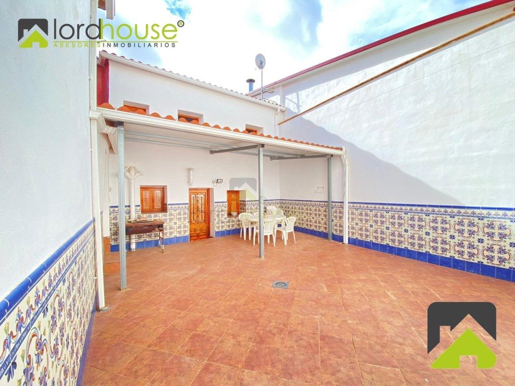 Vista exterior de Casa o xalet en venda en Lorca