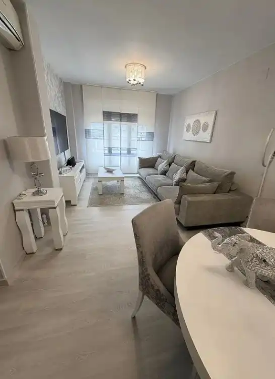 Sala de estar de Piso en venta en La Roda con Aire acondicionado, Calefacción y Terraza
