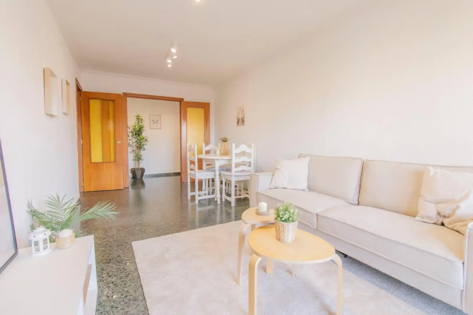 Piso con terraza en venta en Algirós