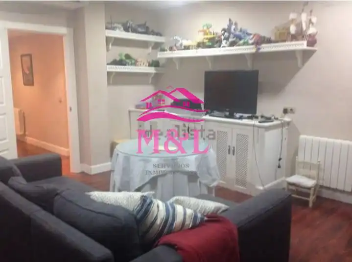 Sala d'estar de Casa o xalet en venda en Mérida amb Aire condicionat, Calefacció i Traster