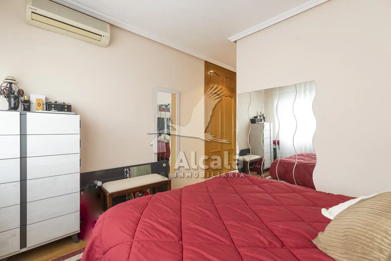 Bedroom of Flat for sale in Alcalá de Henares  with Air Conditioner, Heating and Private garden