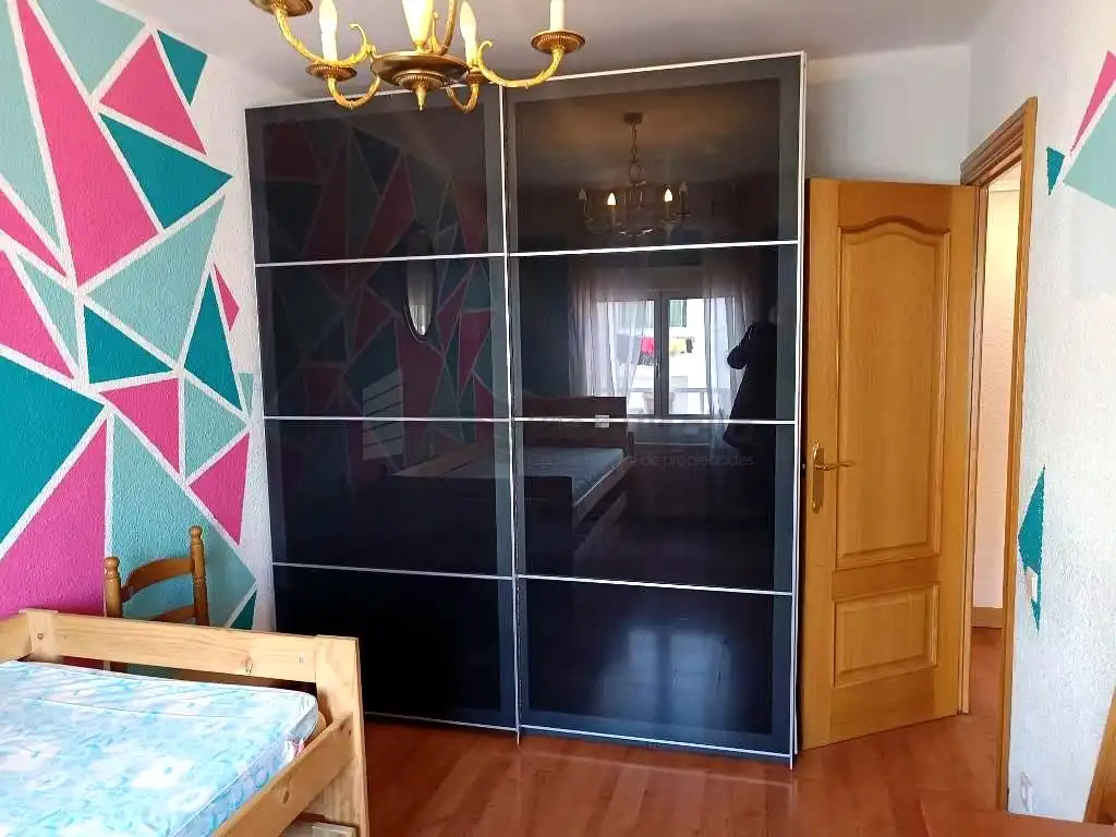 Flat for sale in De Oriente, Barrio de Delicias