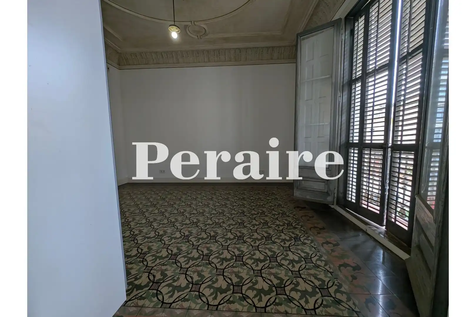Wohnung zur Miete in Barcelona mit Heizung und Balkon