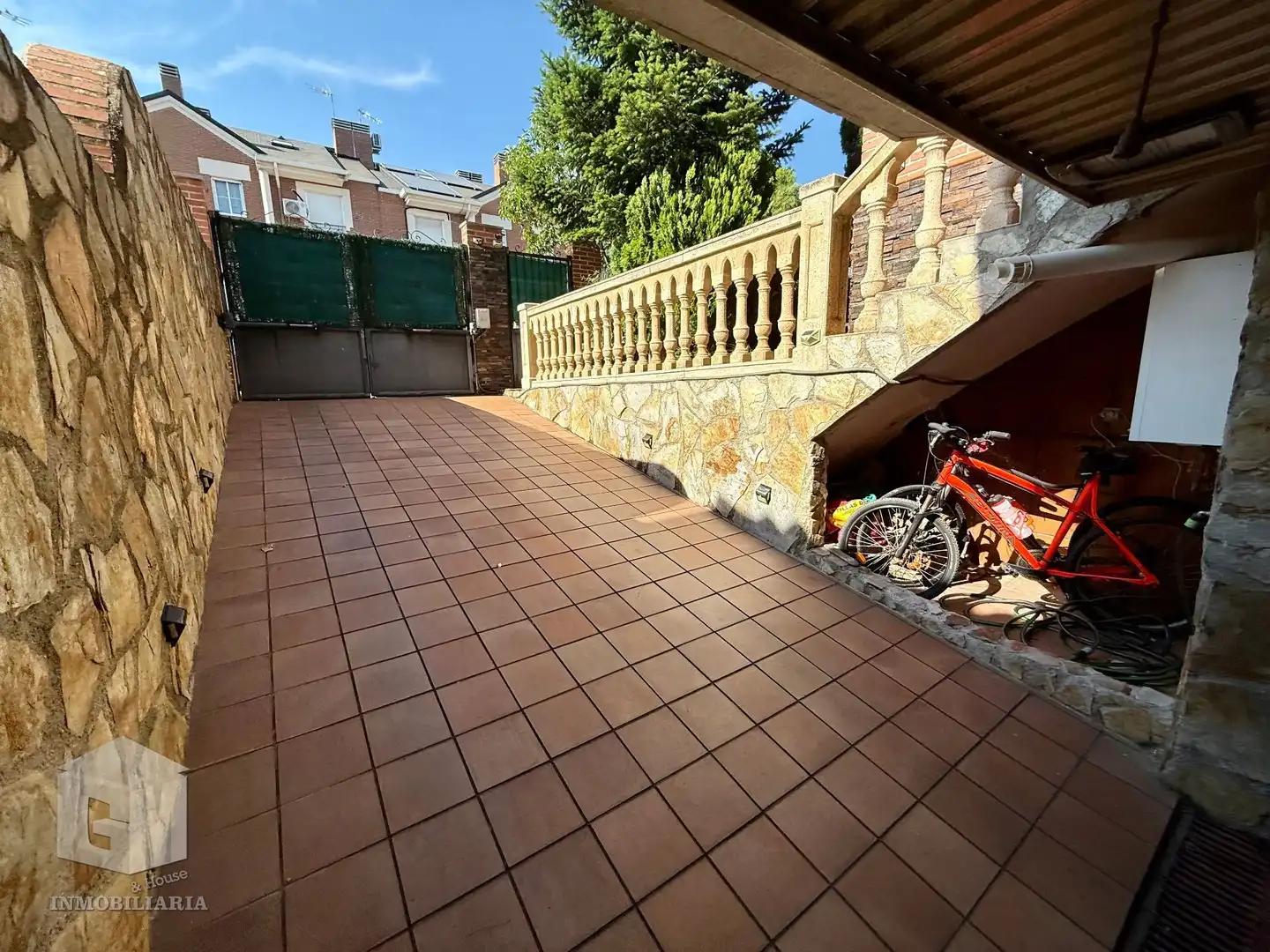 Terrace of Detached homes for sale in Arroyomolinos (Madrid)  with Air Conditioner, Heating and Private garden