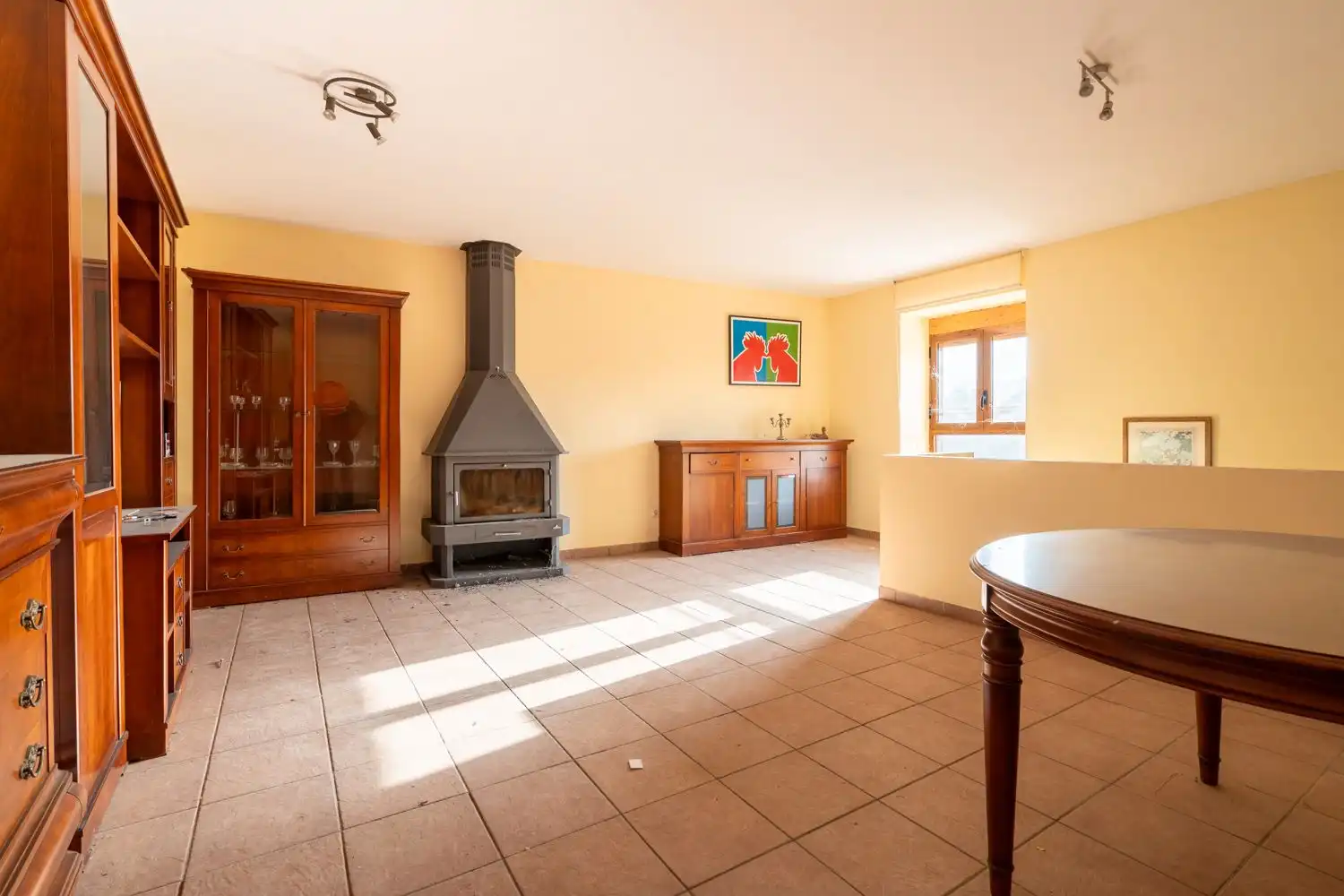 Wohnzimmer von Country house zum Verkauf in Tortosa mit Privatgarten, Terrasse und Abstellraum
