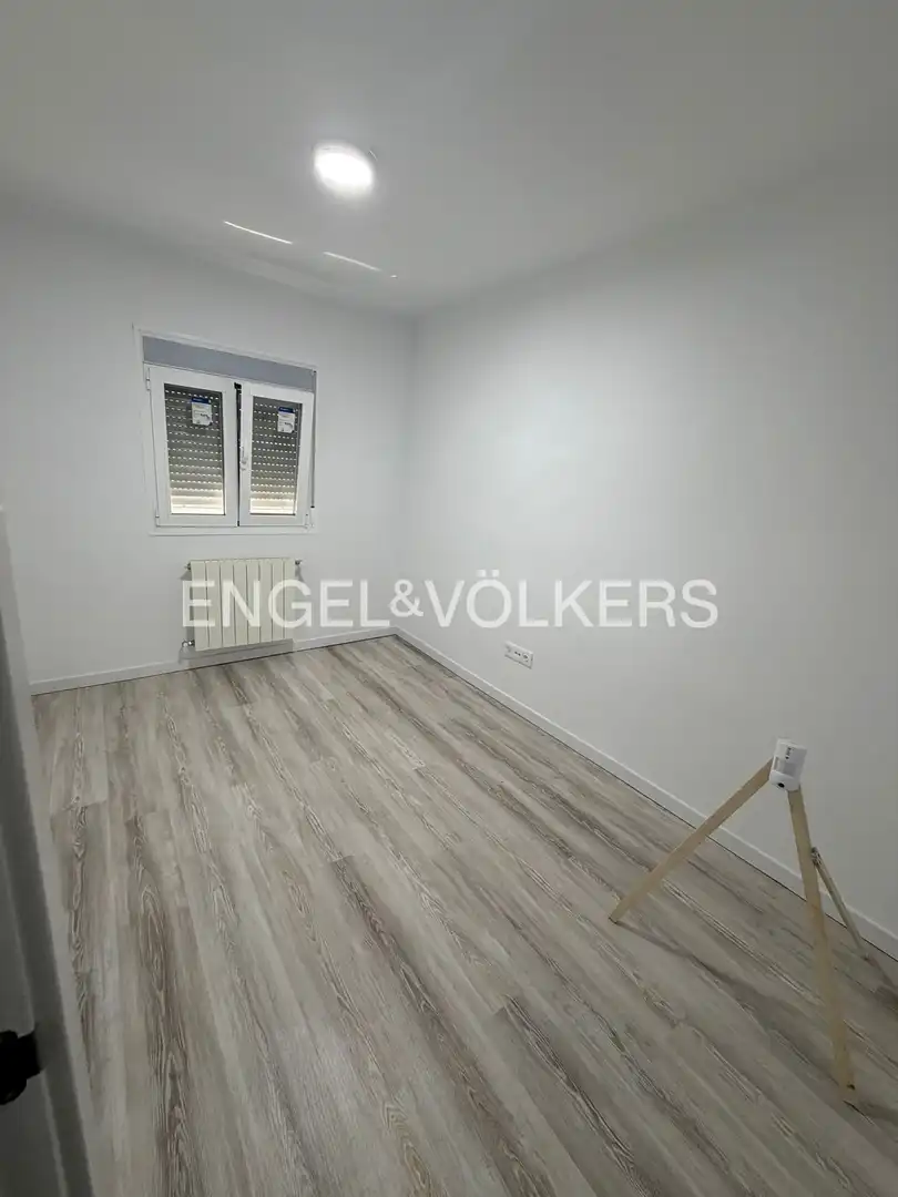 Apartament en venda en Madrid amb Calefacció i Moblat