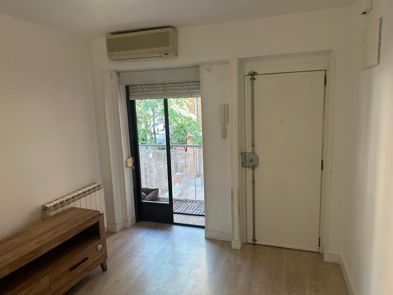Bedroom of Flat to rent in  Madrid Capital  with Air Conditioner, Heating and Terrace