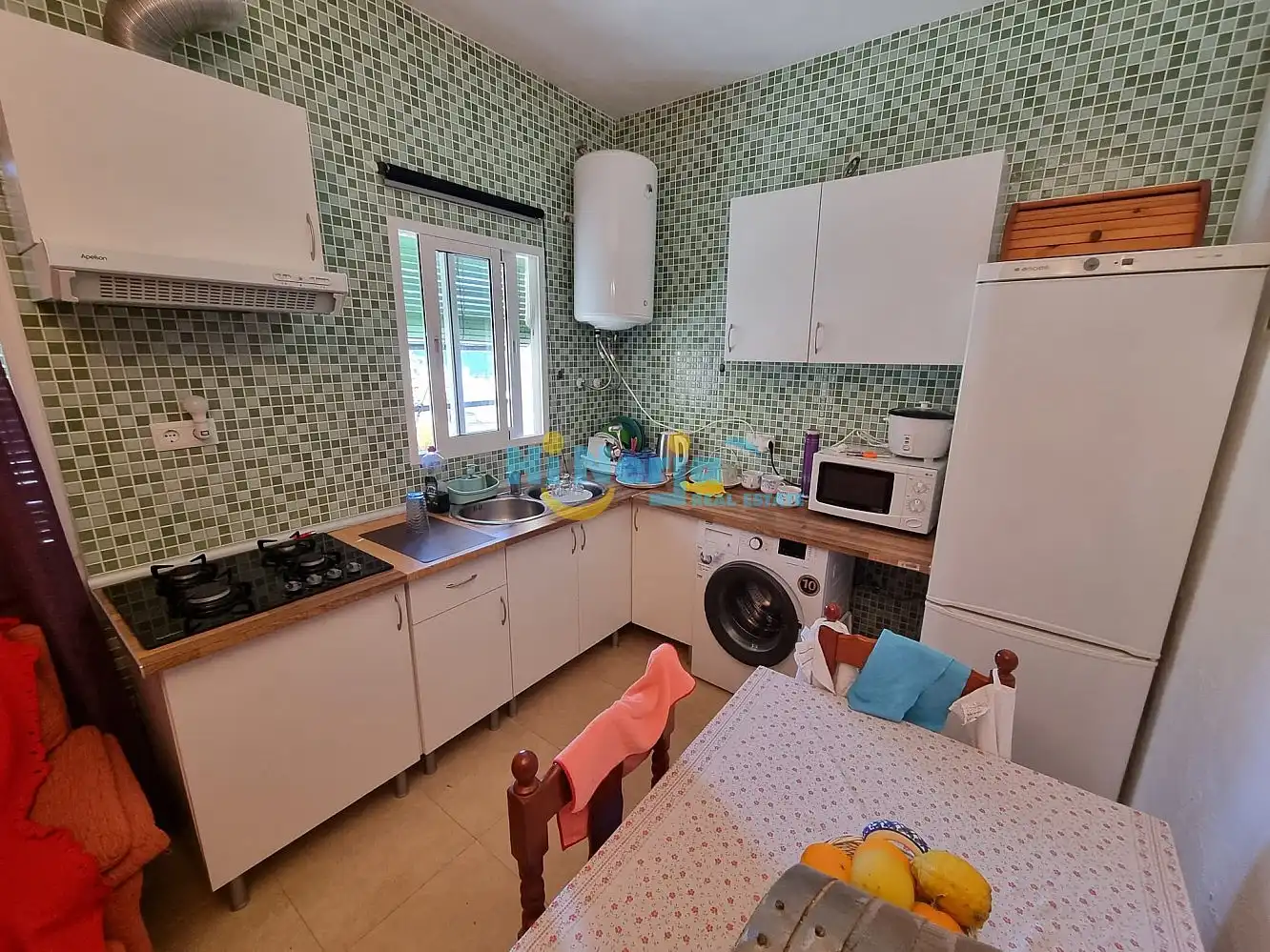 Cocina de Casa o chalet de alquiler en Nerja con Terraza, Piscina y Amueblado