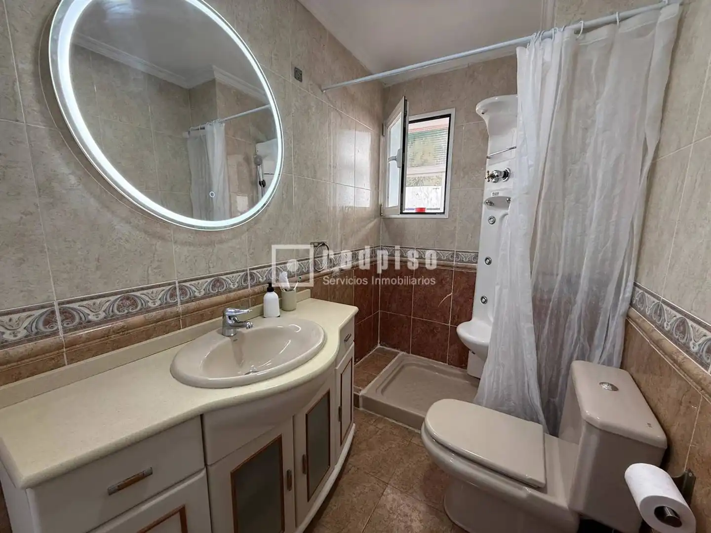 Baño de Piso en venta en Madrid con Terraza y Amueblado