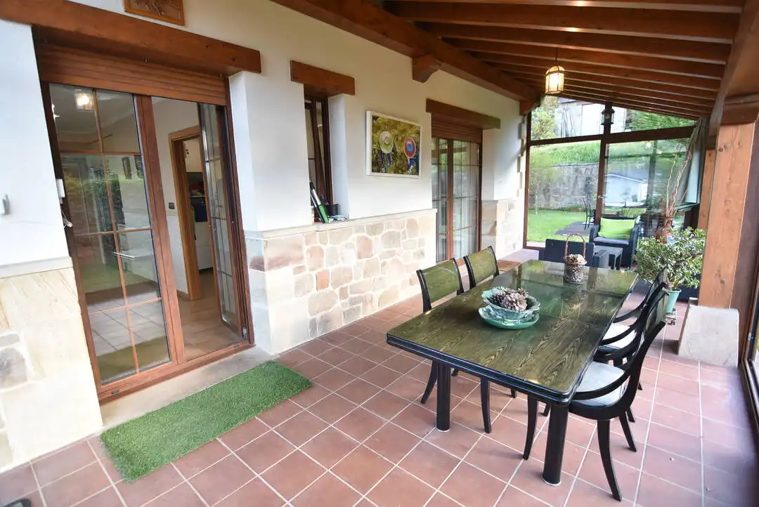 Terrassa de Casa o xalet en venda en Ermua amb Calefacció, Jardí privat i Terrassa