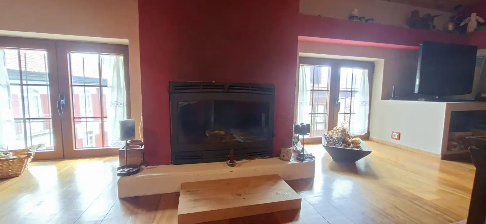 Sala d'estar de Àtic en venda en Cabezón de la Sal amb Calefacció i Parquet