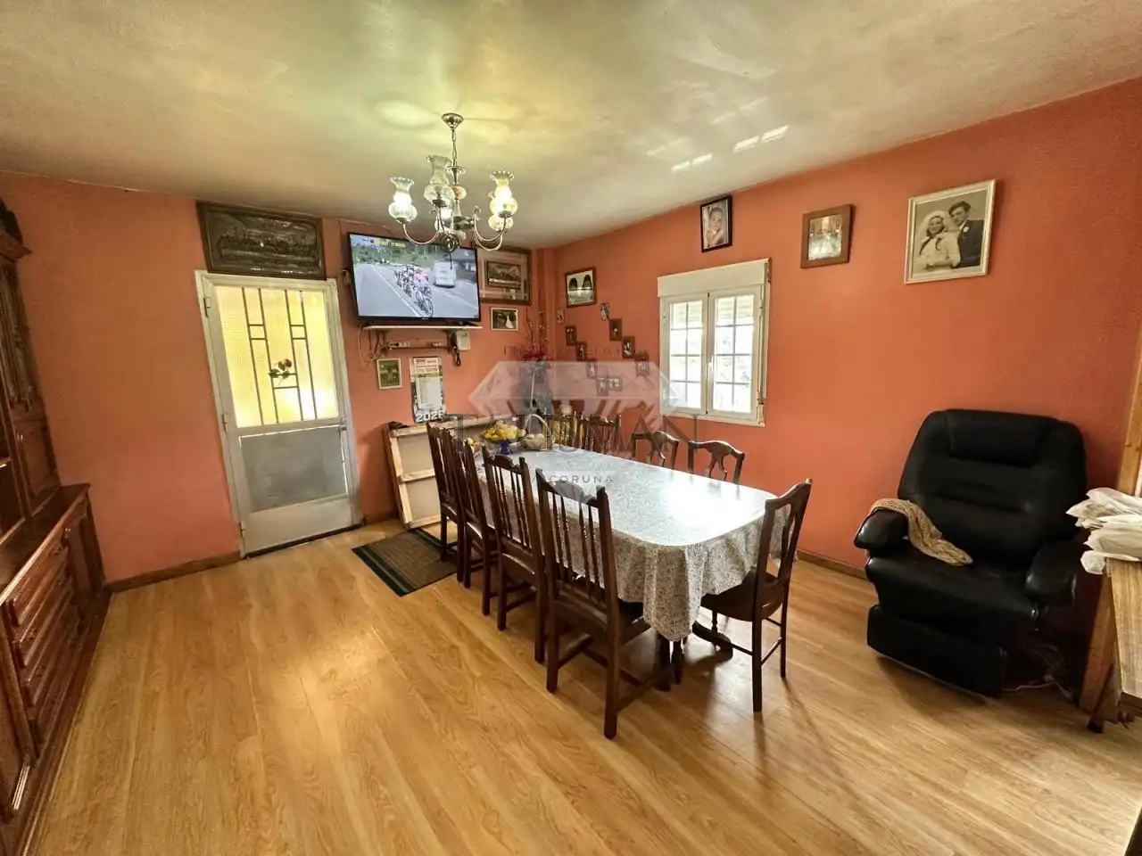 Comedor de Casa o chalet en venta en A Lama   con Calefacción, Jardín privado y Piscina