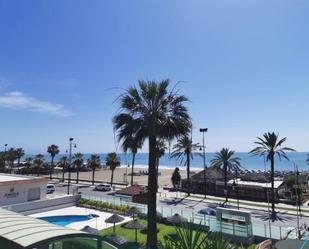 Vista exterior de Apartament en venda en Torremolinos amb Aire condicionat i Terrassa