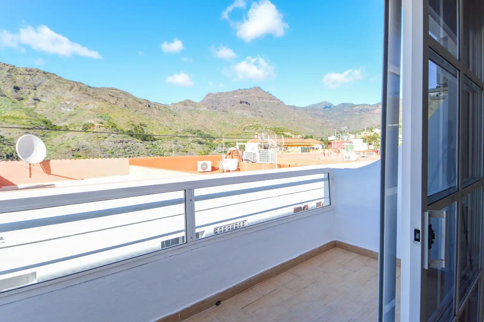 Vista exterior de Dúplex en venda en Mogán amb Terrassa