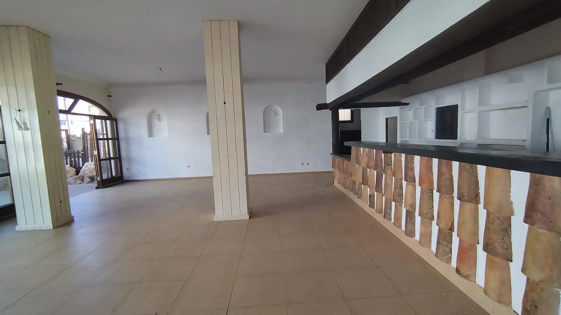 Commercial properties for rent in Sant Elm