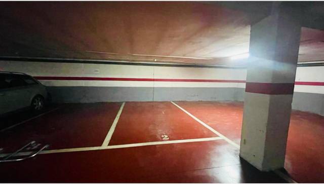 Garaje en Venta en Gijón - ORBON en Les Mestes