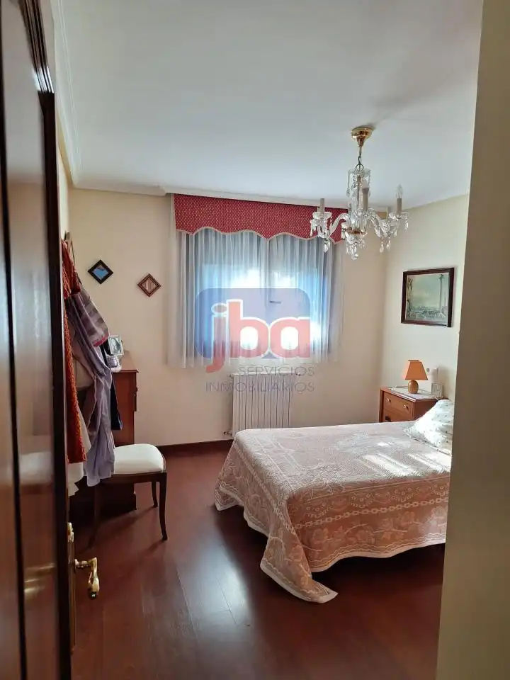 Xalet amb jardí en venda a Toén, imagen 23