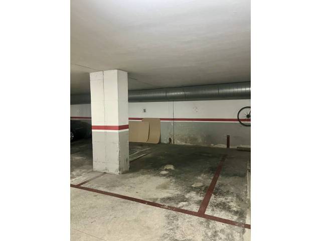 Garaje en Alquiler en Calle Vilafranca en Sant Sadurní d'Anoia