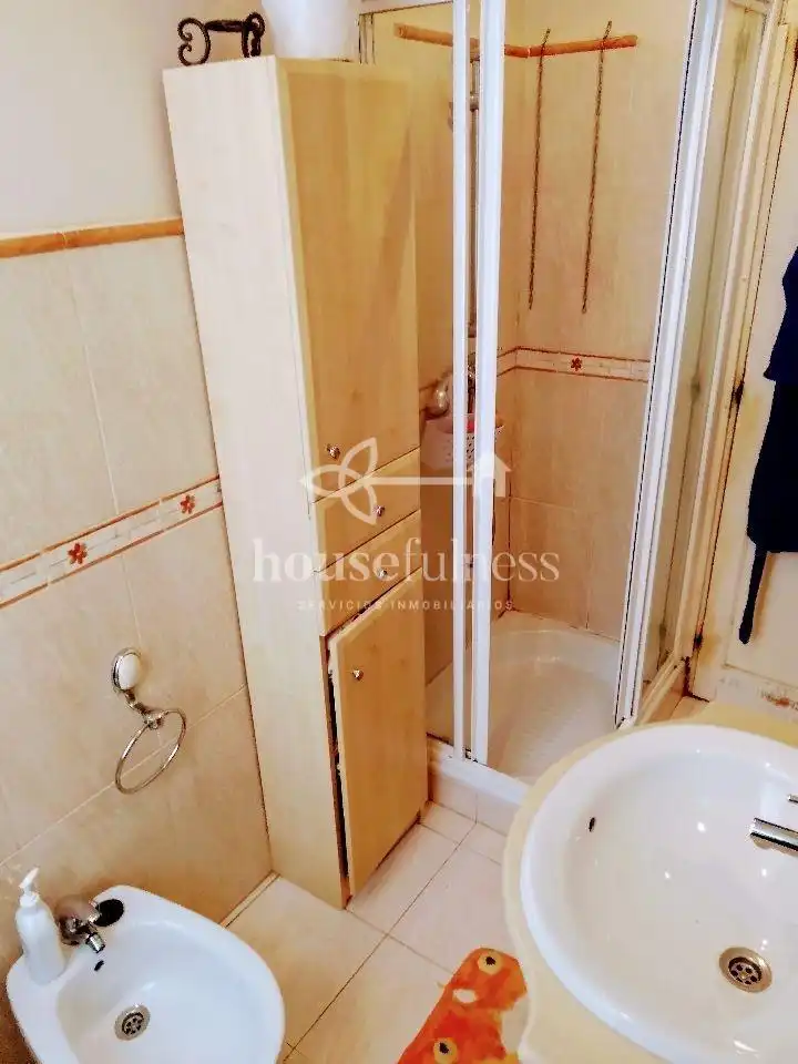 Baño de Piso en venta en Ferrol con Amueblado