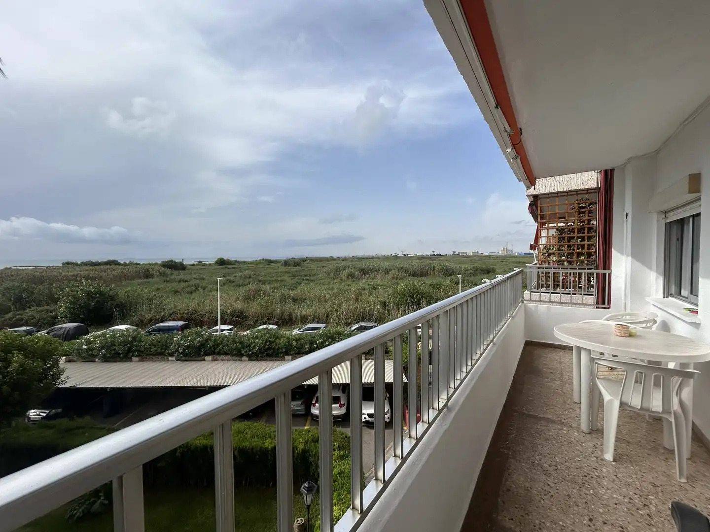 Terrassa de Apartament de lloguer en La Pobla de Farnals amb Moblat i Piscina comunitària