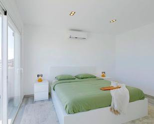 Bedroom of Attic to rent in  Santa Cruz de Tenerife Capital  with Air Conditioner, Furnished and Balcony