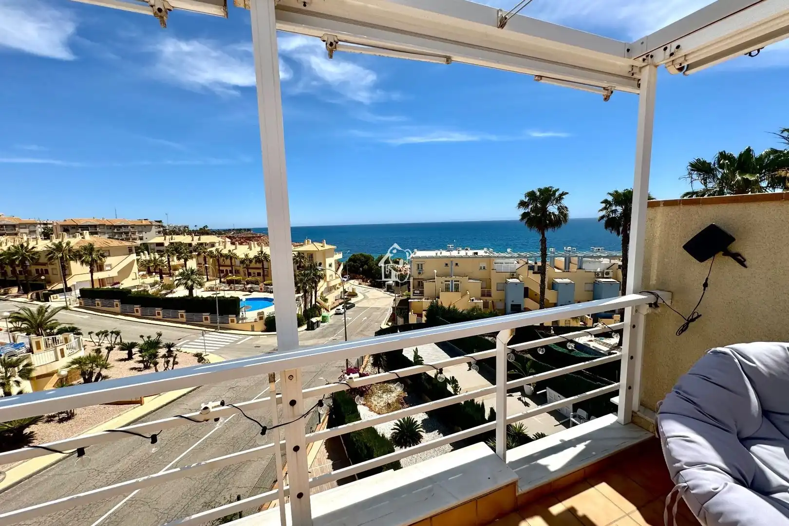 Vista exterior de Casa adosada de alquiler en Orihuela con Aire acondicionado, Terraza y Piscina