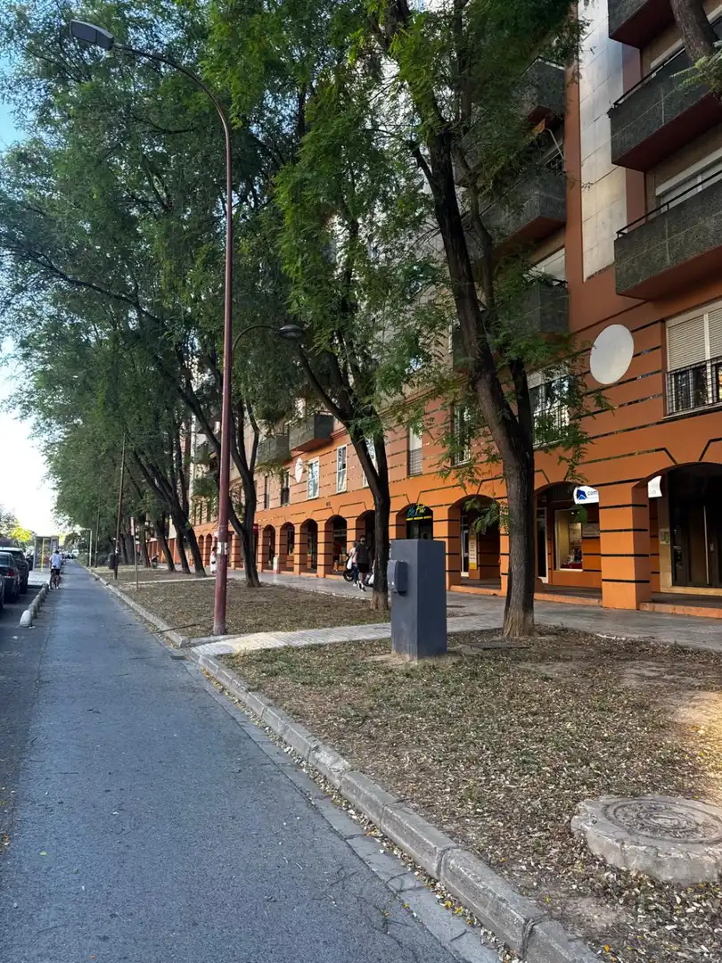 Aparcament en venda a Este - Alcosa- Torreblanca