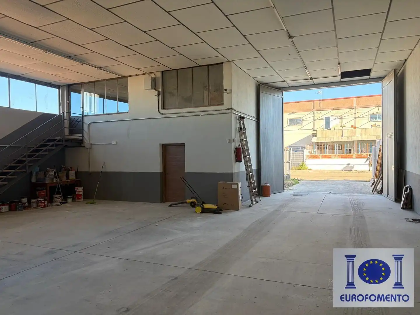 Nave industrial de alquiler en Huecas