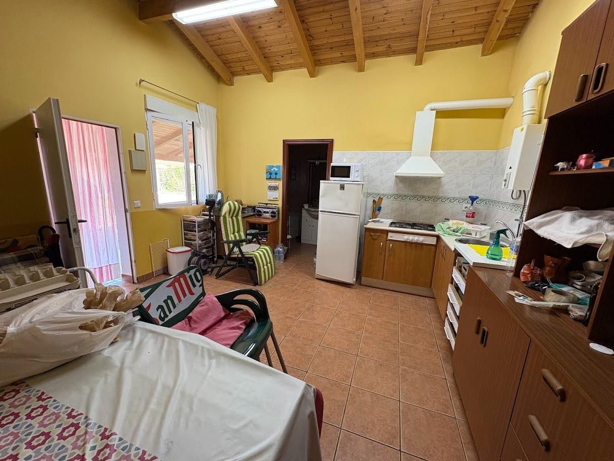 Kitchen of Country house for sale in Cubillas de Santa Marta  with Heating, Private garden and Terrace